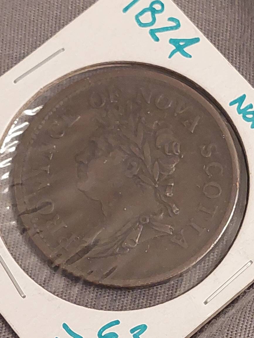 1824 nova scotia Canadian one penny bank token, better grade, coin collecting