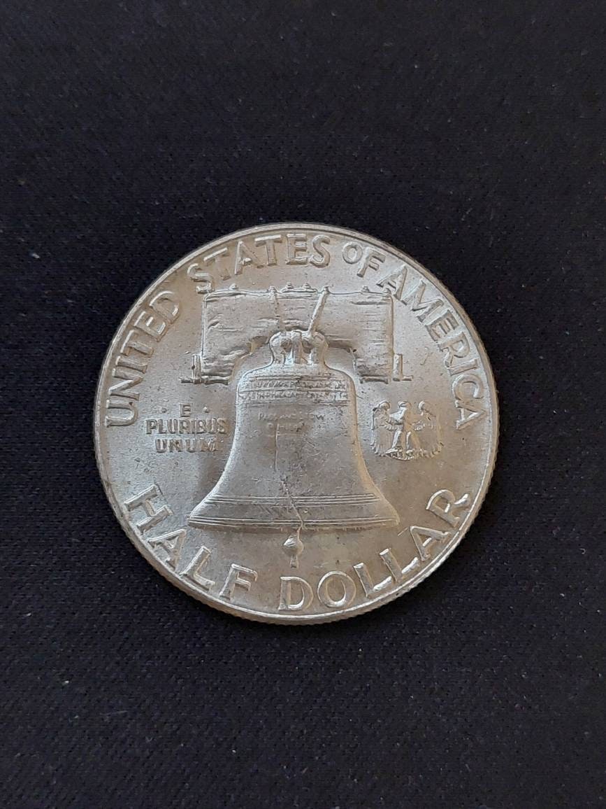 1949p franklin silver half dollar coin, better date AU/unc looks full bell lines 90 perfect silver