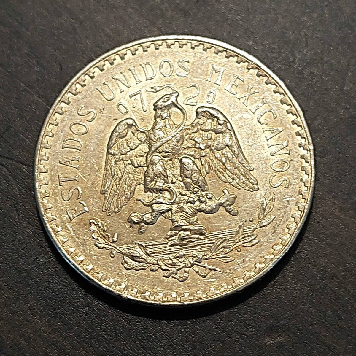 1938 Mexico silver peso coin, choice brilliant uncirculated coin 0.725 finesse, coin collecting