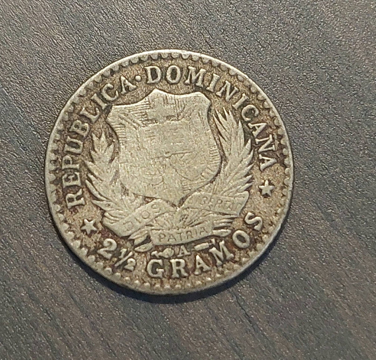 1897 Dominican republic, silver ten centavos, one year type coin collecting