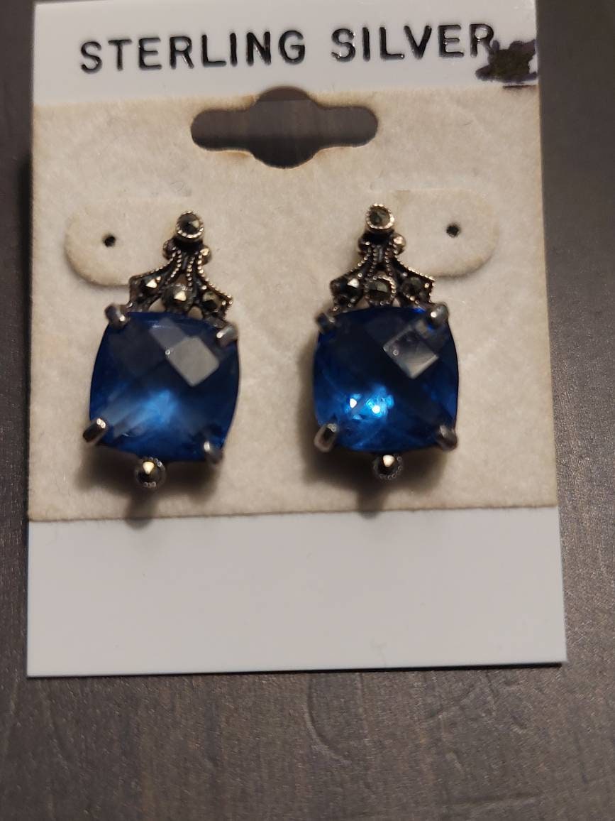 Sexy stud vintage sterling silver women's fashion earrings with blue crystal stone, gifts for her