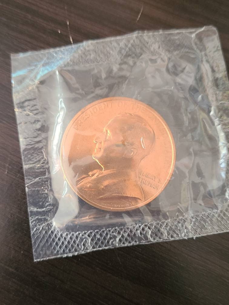 Presidential bronze us mint mints in original cellophane, pick your favorite president from list
