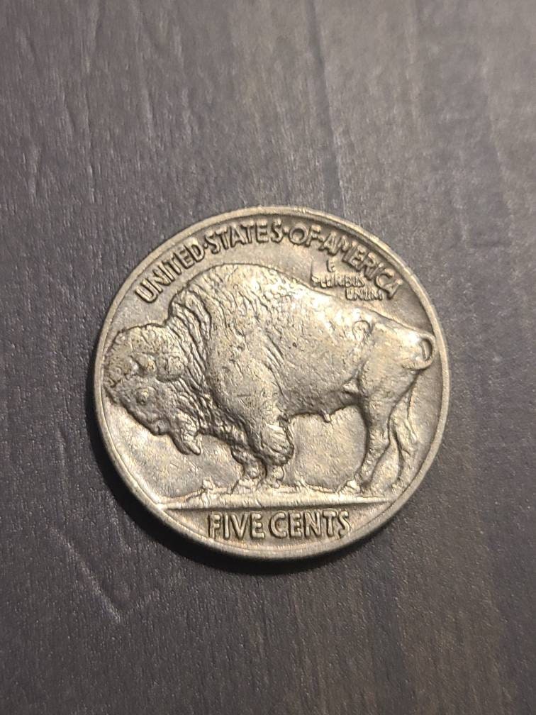 1934 buffalo nickel, beautiful almost uncirculated antique American coin colleting