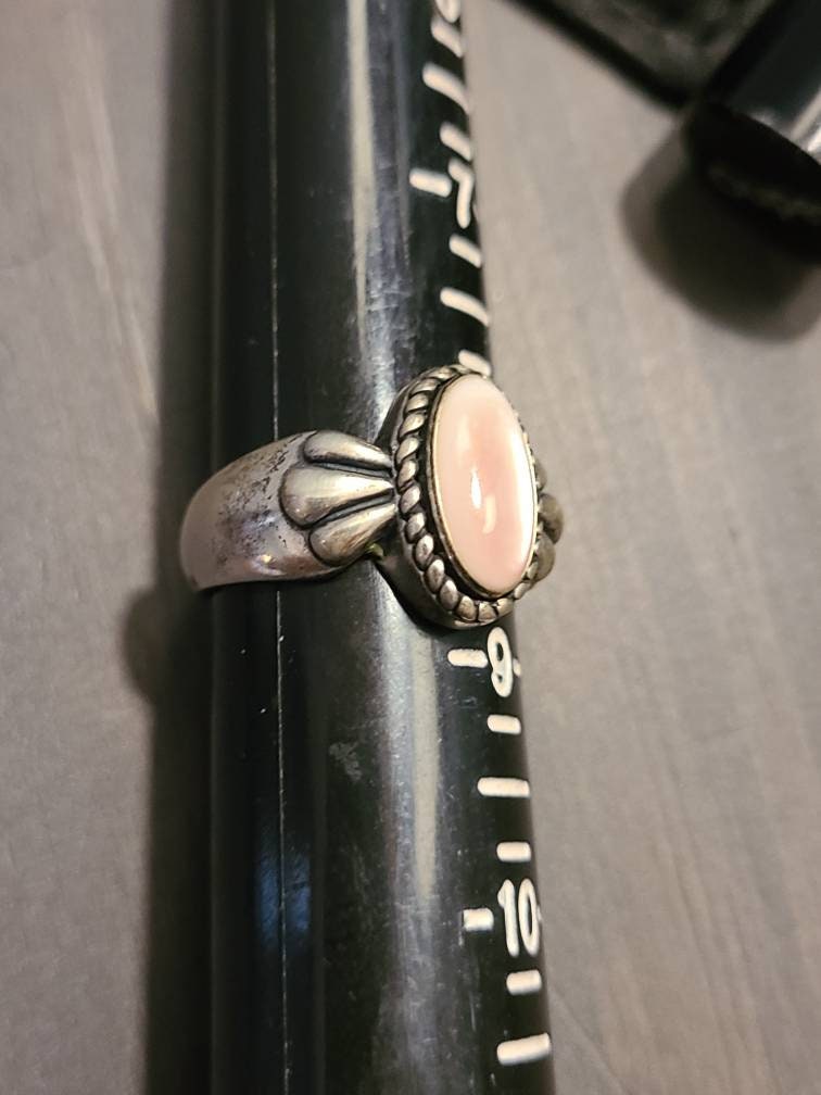 Sterling silver, handmade southwestern style, statement ring size 8.5 gifts for her with rose quartz gemstones 9 grams
