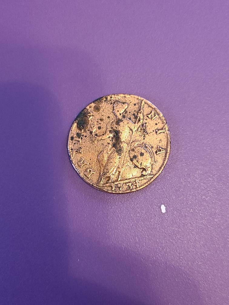 1734 British penny britania copper colonial era coin, great example