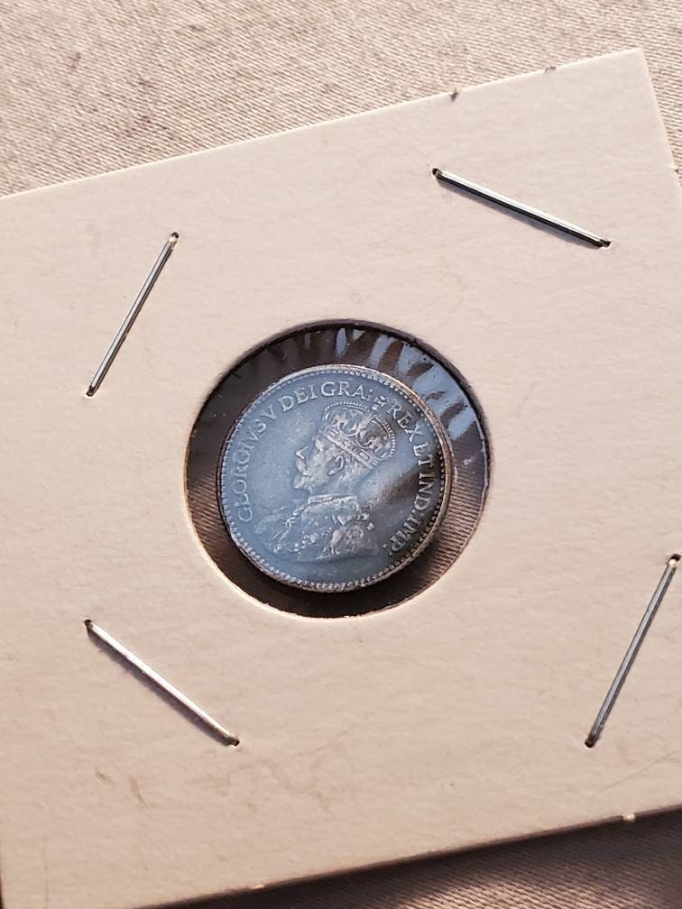 1913 Canada 5 cent fish scale sterling silver coin extra fine plus score