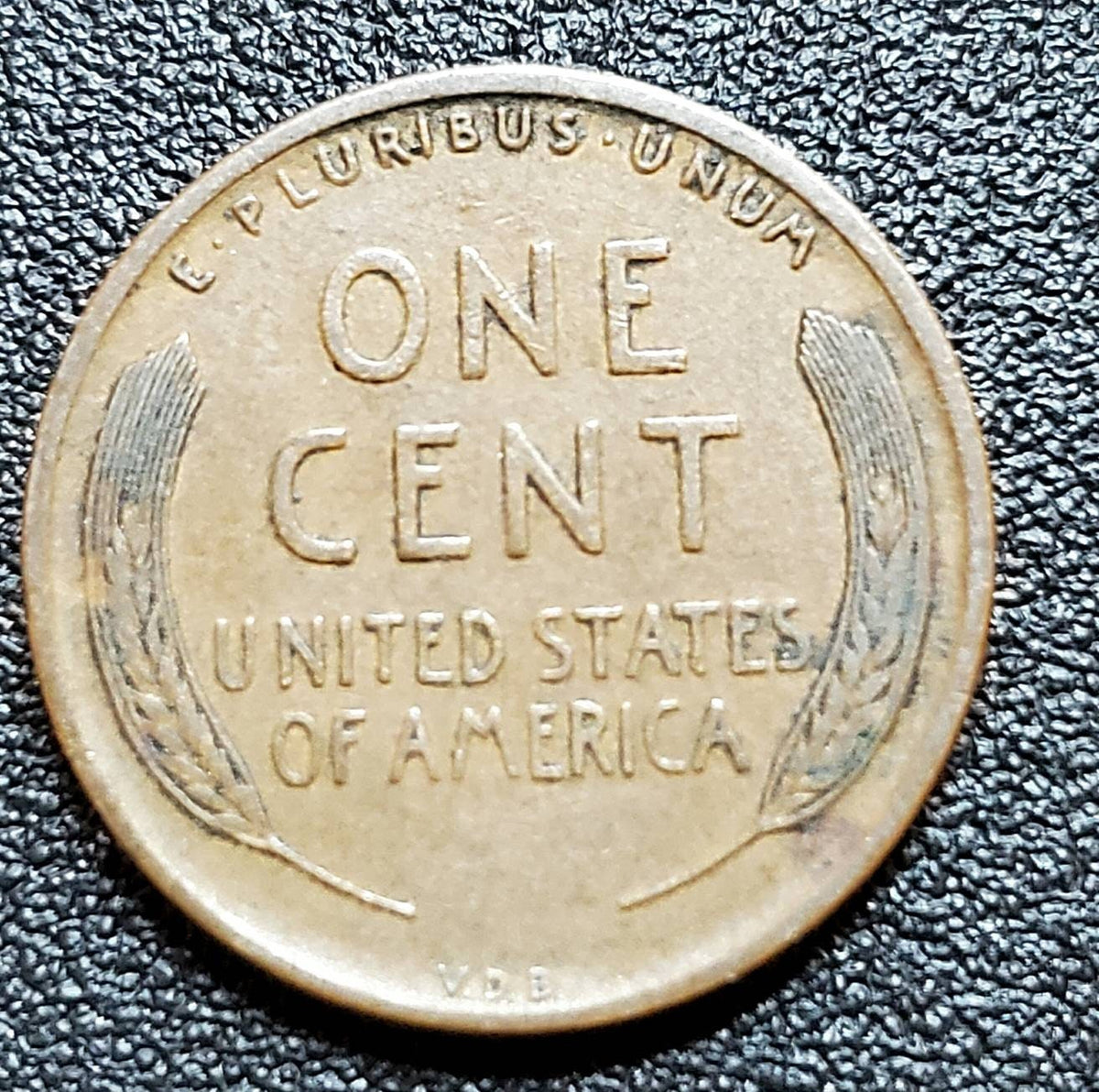 1909 vdb wheat cent very fine or better from my small collection, a historic Lincoln cent