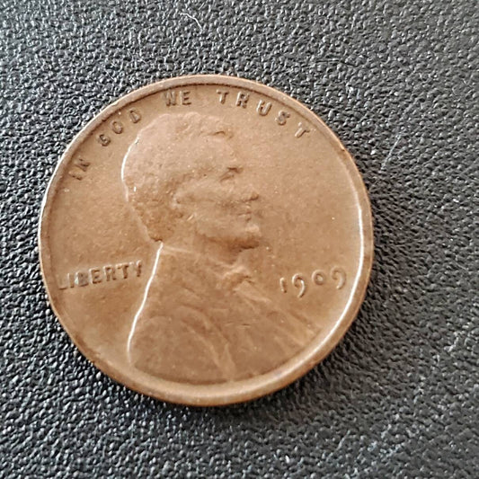 1909 Lincoln wheat cent random coin from collection vg or better condition first year antique penny