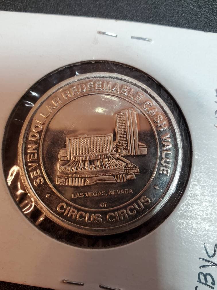 Vintage fine silver circus circus Las Vegas hotel gambling token two thirds of an ounce collectible silver round