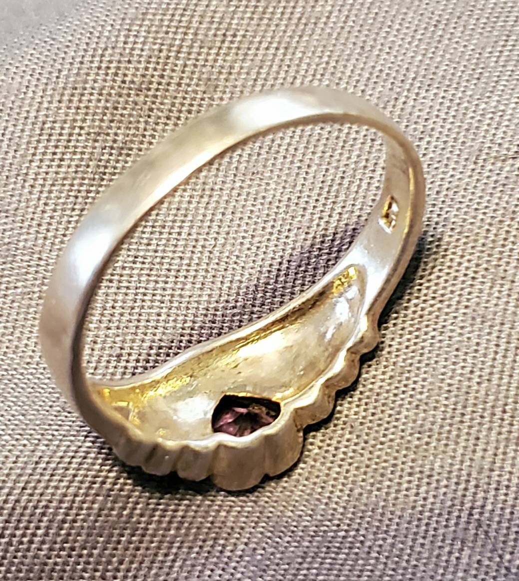 Vintage 925 sterling silver maracite and amethyst ring lovely large ring