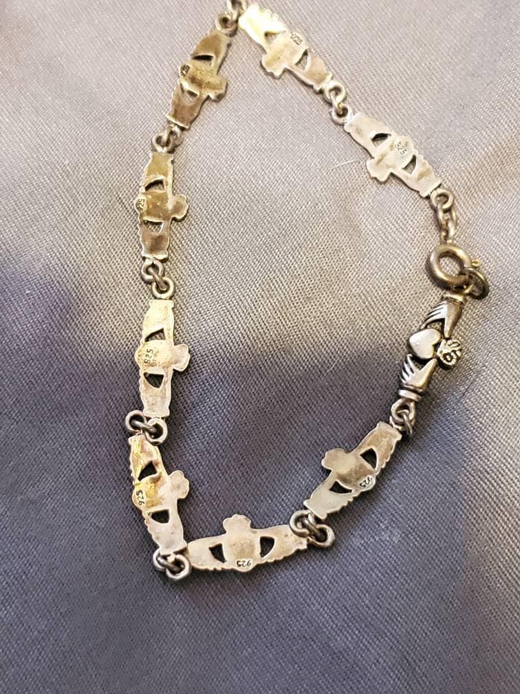 Handcrafts vintage Ireland claddgha charm bracelet cute and unique,  sterling silver