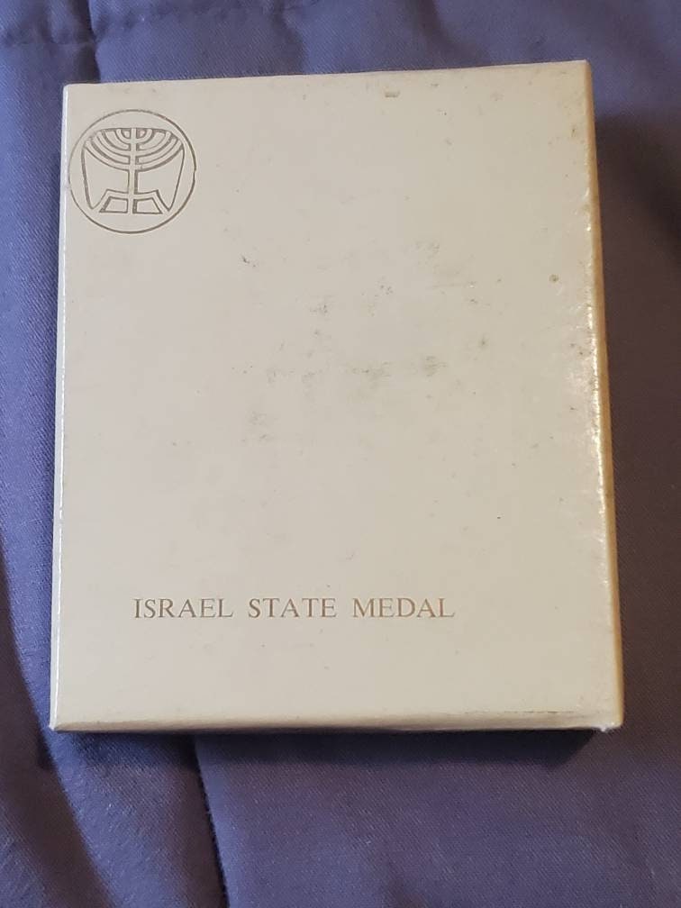 Bronze Israel state medal and box