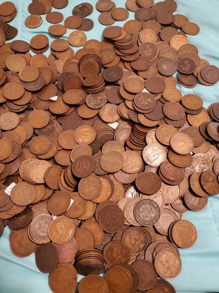 Huge collection of Canadian large cents unsearched estate lot you get 1 coins, Victoria, George, and edward