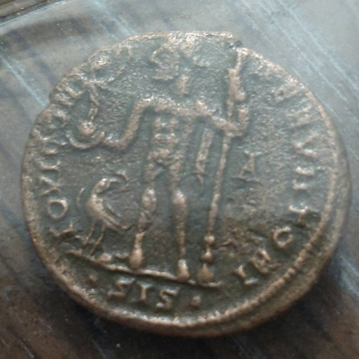 Antique Roman empire ancient coin well struck, 200AD