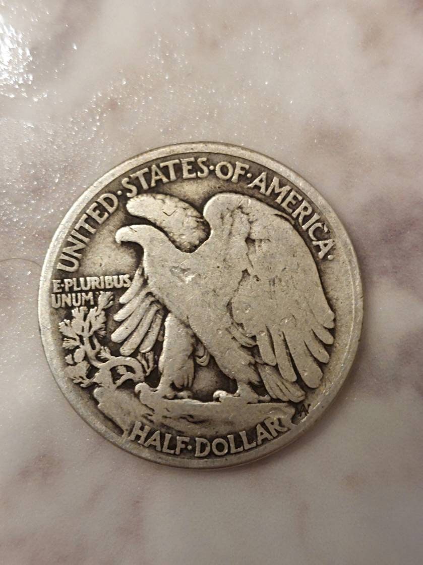 1920p walking liberty silver half dollar, very good us coin collecting, gifts for him