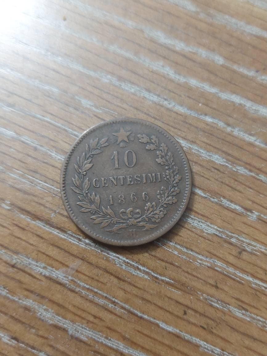 Italian 1866h 10 centismo large copper coin in better than average condition , 1800s large penny sized coin
