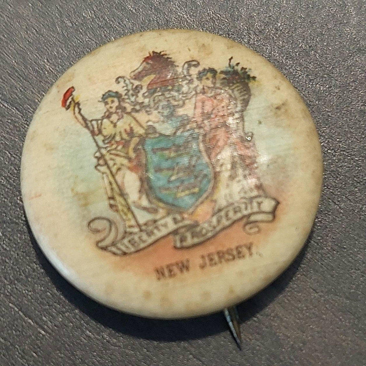1890s state of New Jersey celluloid pinback, sweet capital cigarette company