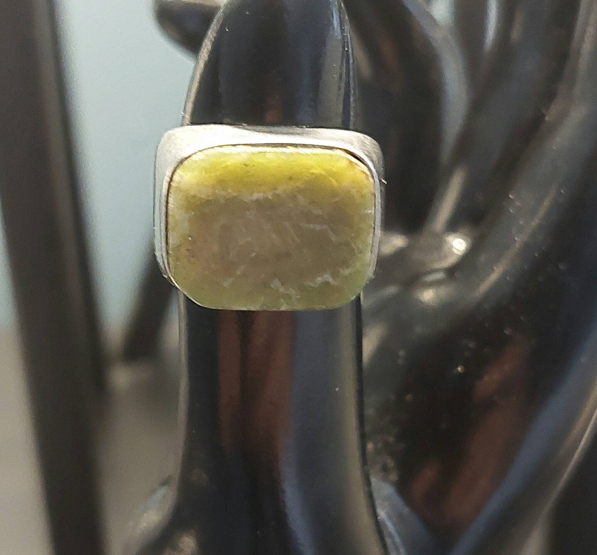 Large sterling silver size 6.5 southwest styled vintage statement ring,  free shipping, 11 grams