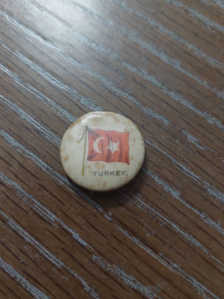1890s whitehead and Hoag, celluloid pinback , collectible advertising token Turkey