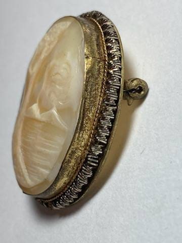 Antique shell cameo attractive tree in wind forest scene real carved charm in gilded metal frame free shipping, vintage jewelry,  gift