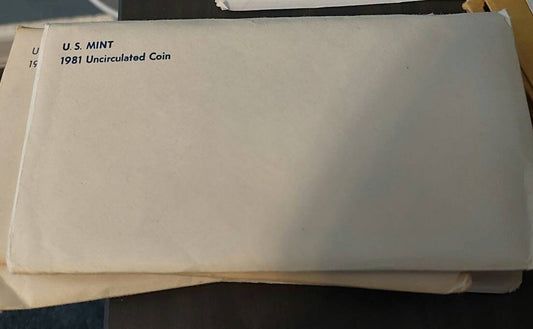 1970s and 1980s double us mint sets. Original uncirculated coins in government packaging.  Pick your date!