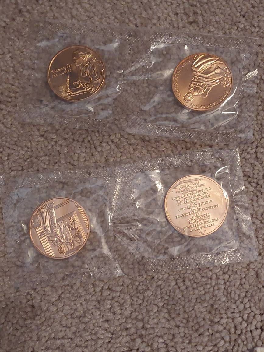 First spouse bronze medals set 4 or five medallion sets depending on year. Pick a date!! US mint products in original packaging, us coins