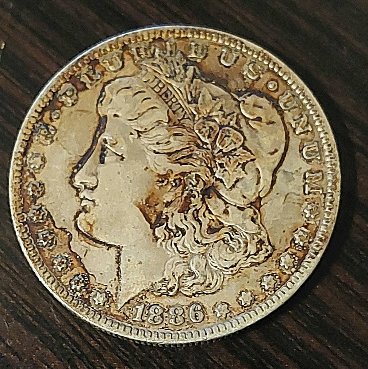 Morgan dollar 1886o, New orleans date, very fine plus details,  better issue us coin