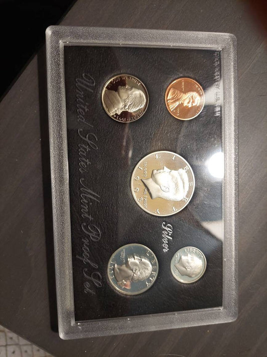 United States silver proof set, 1993s low mintage san Francisco silver set, us coin collecting