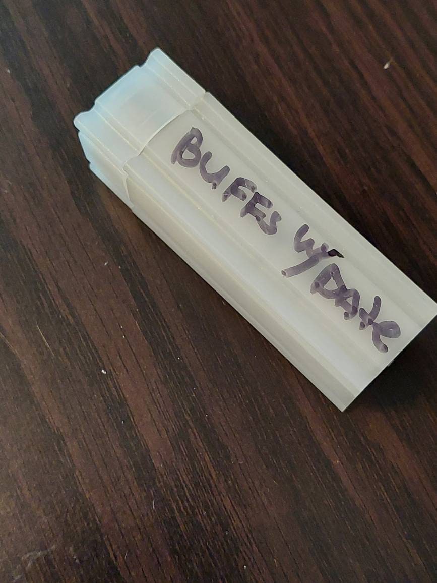 Buffalo nickel 40 coin roll, all include full dates and many coins with mint marks too! Great gift us coin collecting