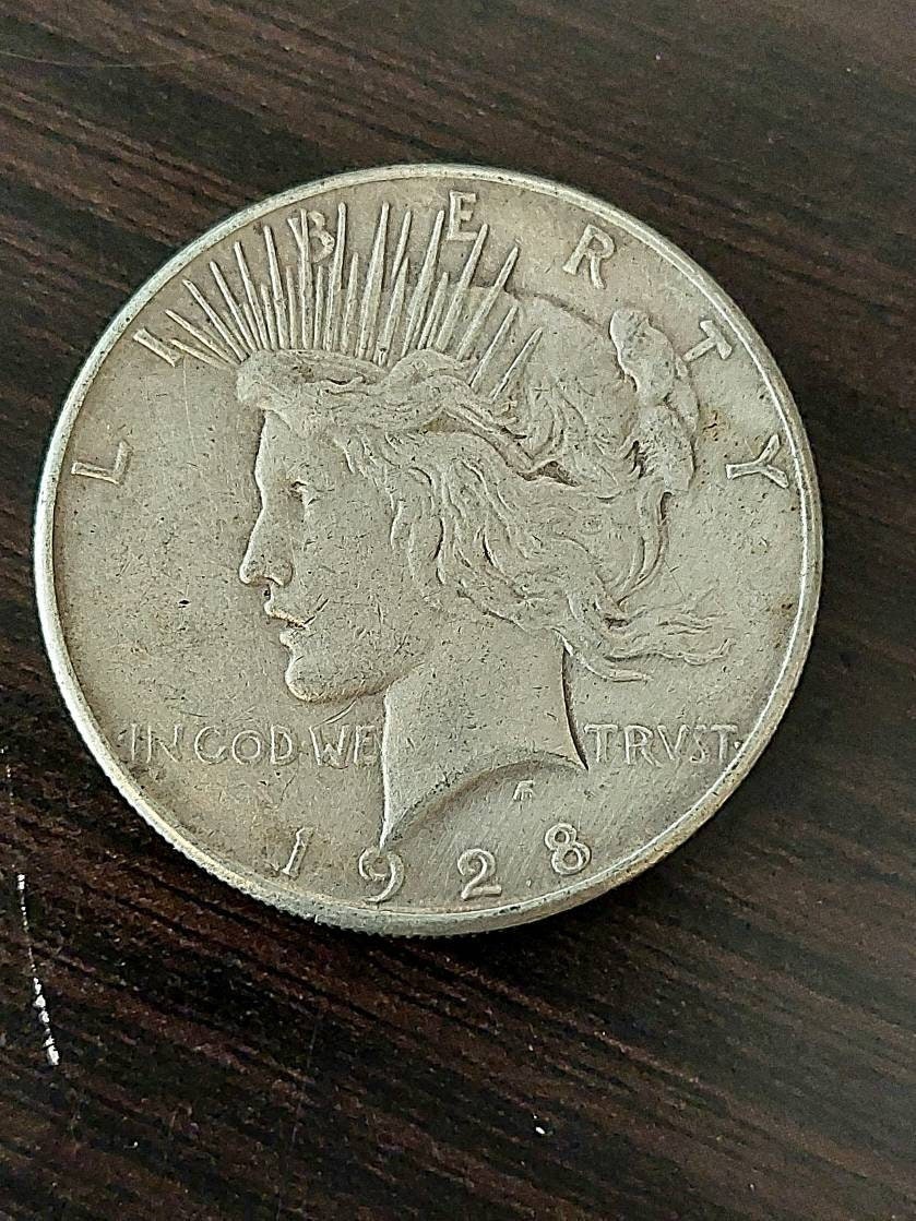 Peace dollar coin 1928s, semi key date circulated us silver dollar, rare coin collecting, 90 percent silver antique