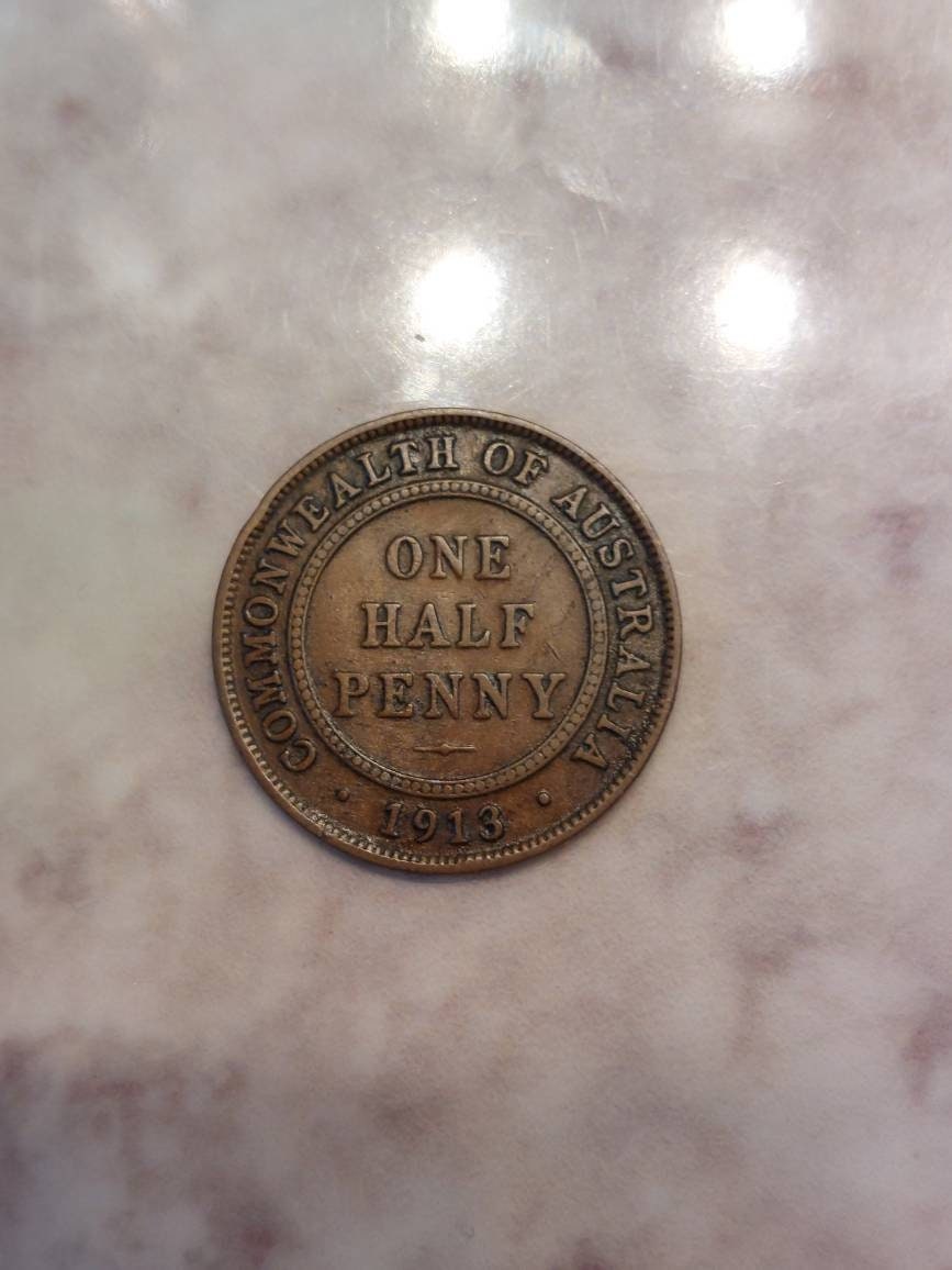 1913 Australia half penny, early king george foreign half cent in very fine condition,  world coin collecting