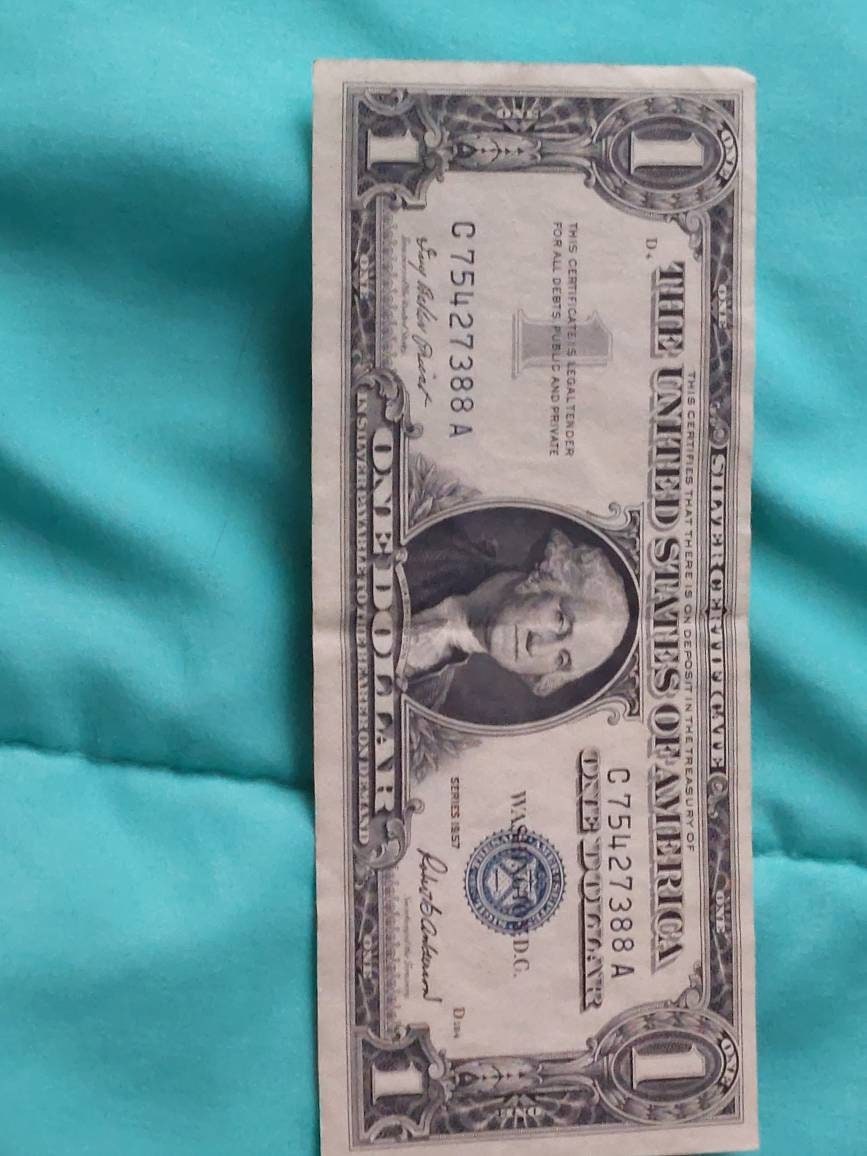 1935 Hawaii emergency issue one dollar silver certificate note, rare old American paper money,  comes with free gift high grade 1957 bill