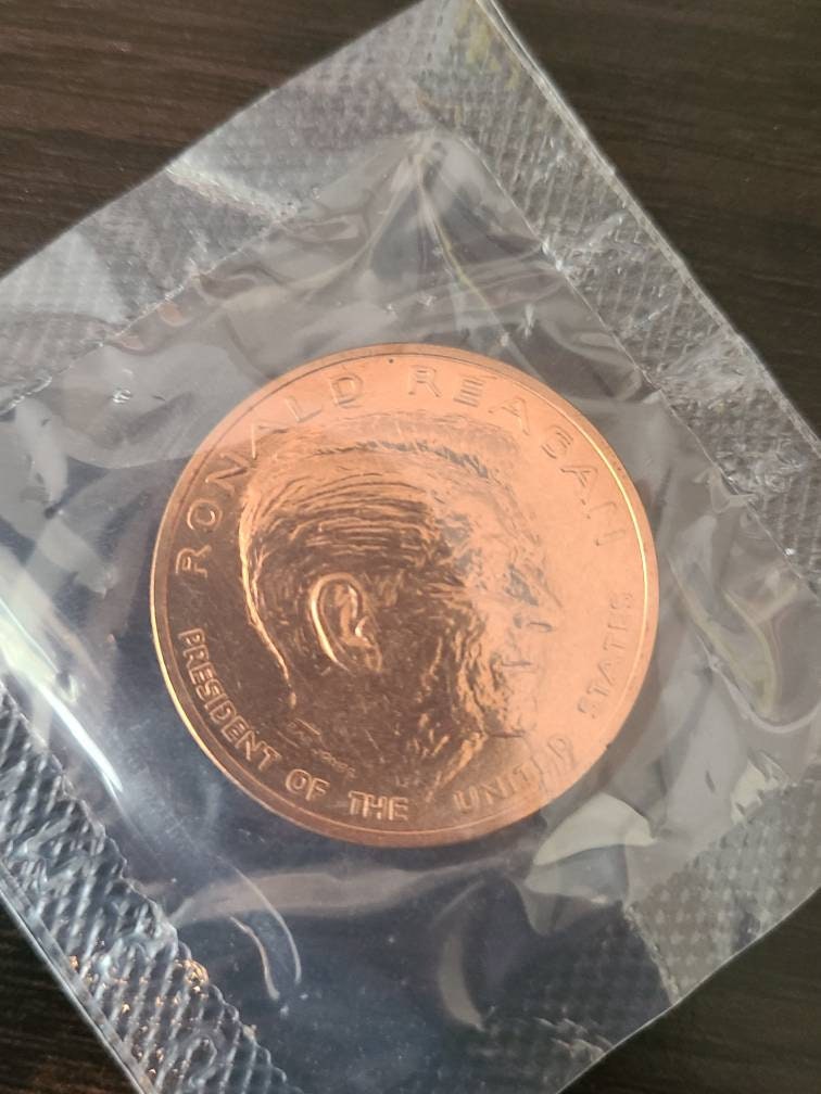 Presidential bronze us mint mints in original cellophane, pick your favorite president from list