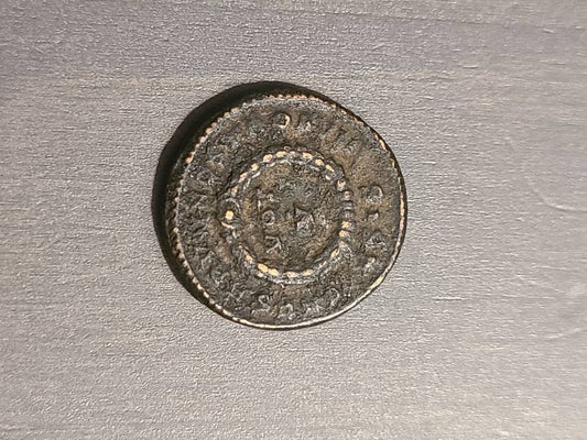 Roman coin of Crispus - CAESARVM NOSTRORVM - VOT V - Rome