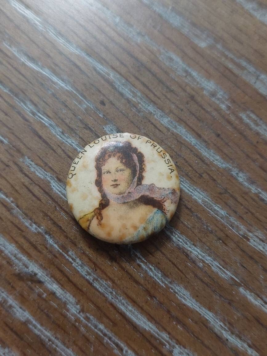 Queen Louise of prussia, German states, 1890s American pepsin gum company celluloid pinback