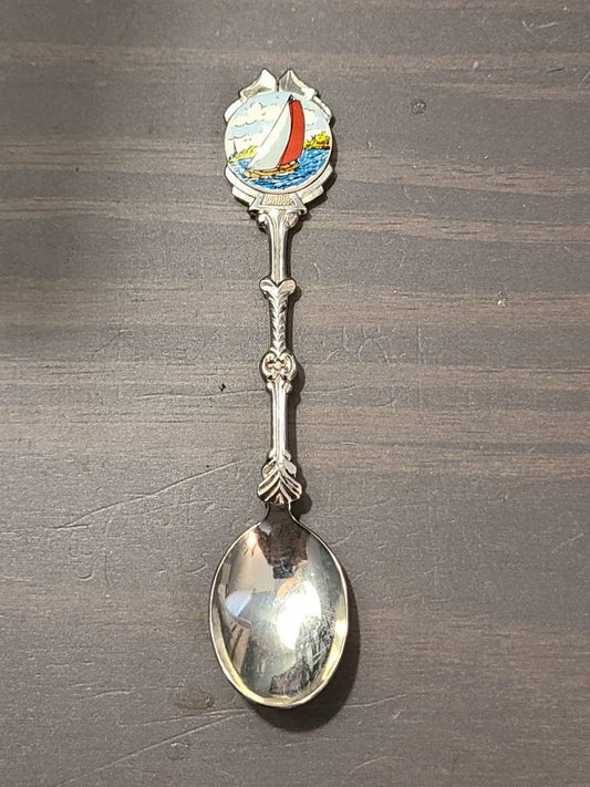 Vintage collectible Silver-tone display spoon, beautiful nautical ship pattern, great affordable gift