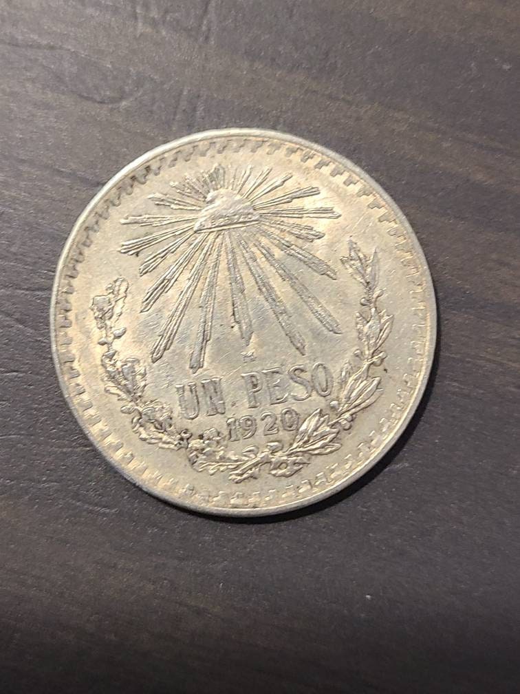 1920 exican silver peso, better date foreign silver coin, world coin collecting
