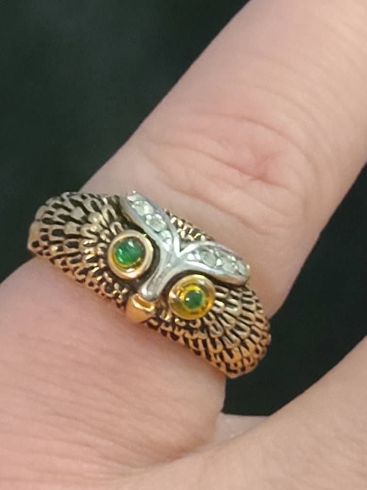 Vintage owl ring. So cute! Size 7, 18k gold plated statement ring, one of a kind unisex ring