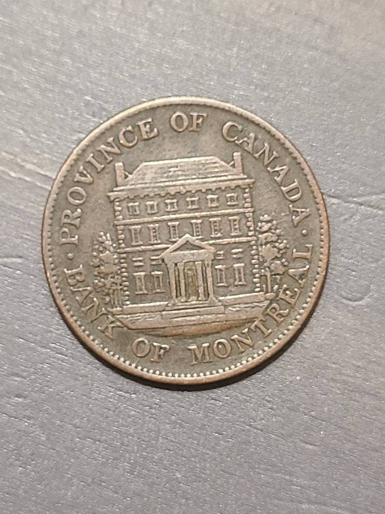 1844 bank of Montreal, Canadian Bank token half penny, scarce this nice