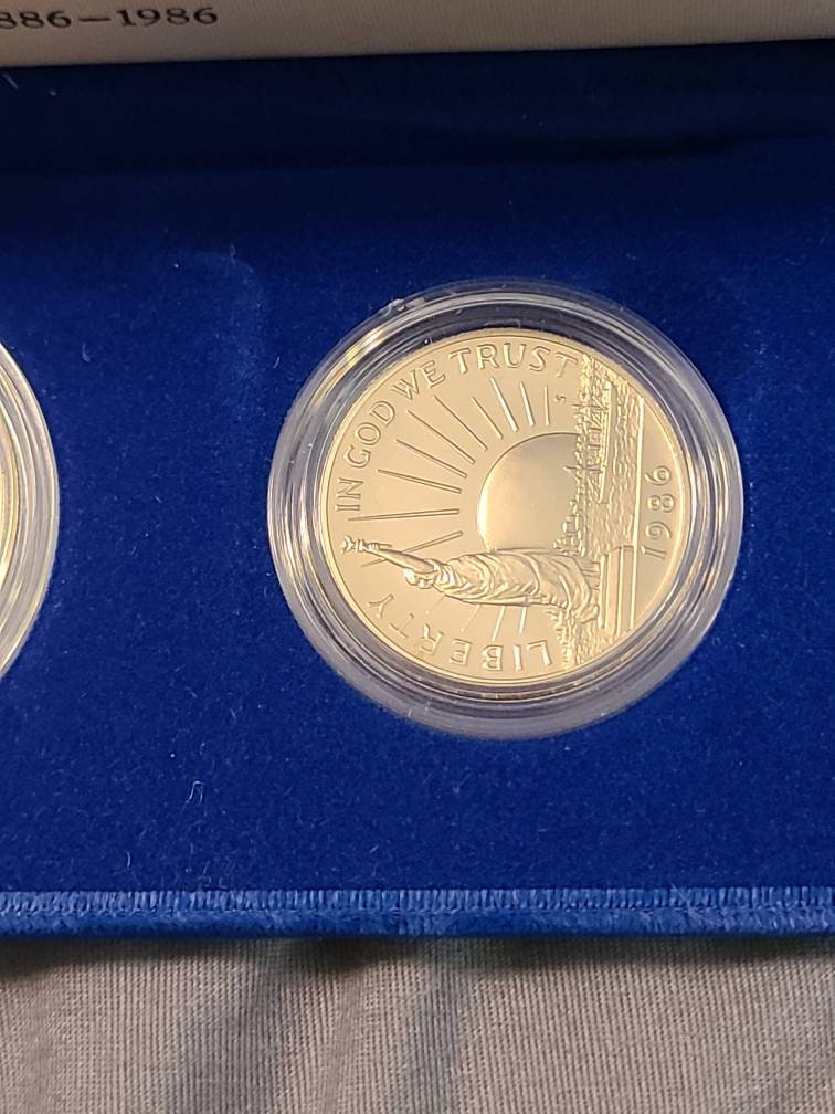 1986s statue of liberty two coin commemorative set including 90 percent silver proof dollar, vintage american coin collecting, hobby