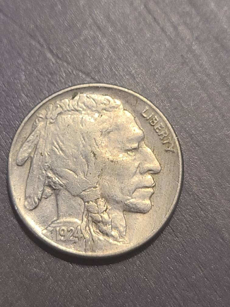 1924 buffalo nickel, beautiful almost  antique American coin colleting, Extra Fine or so great condition americana