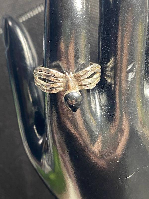 Large men's biker inspired sterling silver 925 spider ring with black onyx accents, size 11, gothic Halloween jewelry