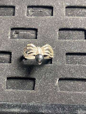 Large men's biker inspired sterling silver 925 spider ring with black onyx accents, size 11, gothic Halloween jewelry