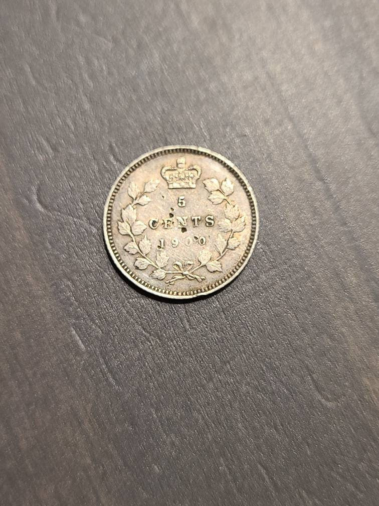 1900  Canada 5 cents silver queen Victoria antique coin, beautiful condition unchecked for varieties, old foreign world money collectible