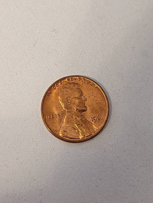 1961 gem UNC copper Lincoln cent, mint state red, fresh from a roll