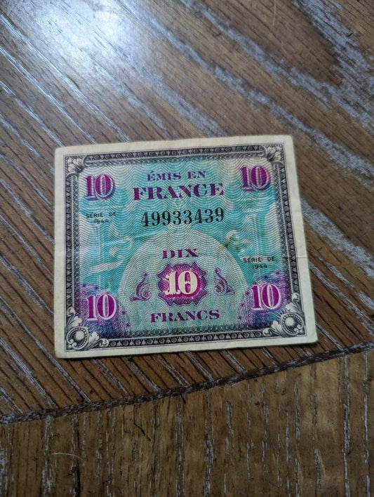 1944 French world war collectible  10 francs military payment certificate, collectible foreign money