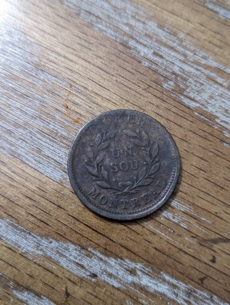 1830s bank token of Montreal, collectible Canadian large cent un sou French token