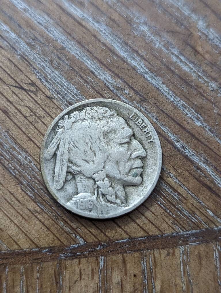 1916 buffalo nickel coin, early date very fine plus, nice better date coin